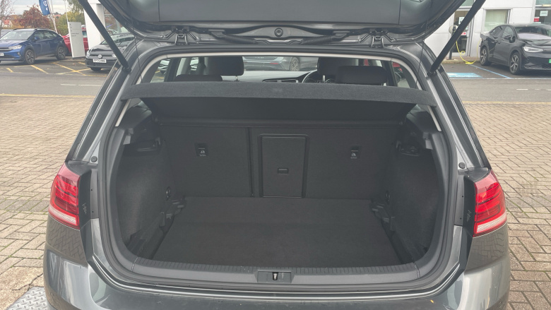 Volkswagen Golf 1.5 TSI EVO SE [Nav] 5dr Petrol Hatchback